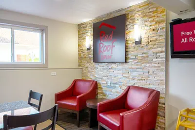 Photo 3 - Red Roof Inn Cameron