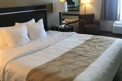 Photo 5 - Quality Inn & Suites Sun Prairie Madison East