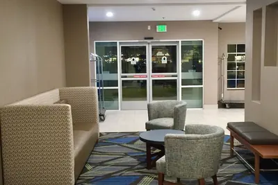 Photo 3 - Holiday Inn Express & Suites Tulare by IHG