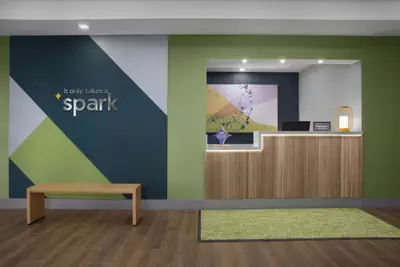Photo 4 - Spark by Hilton Miami Doral