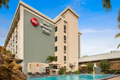 Photo 2 - Best Western Plus Hollywood/Aventura