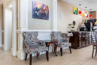 Photo 5 - Quality Inn & Suites Salisbury South