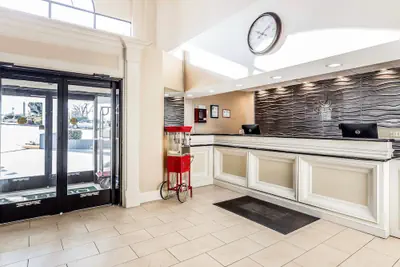 Photo 4 - Quality Inn & Suites Salisbury South