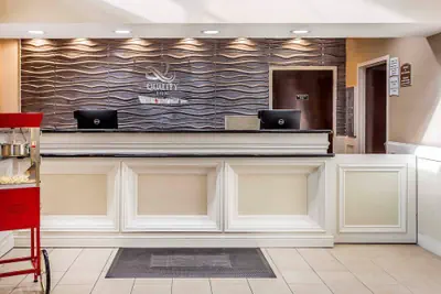 Photo 5 - Quality Inn & Suites Salisbury South