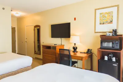 Photo 3 - Country Inn & Suites by Radisson, Marion, OH