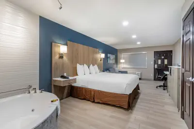 Photo 2 - Best Western Plus Edinburg Inn & Suites