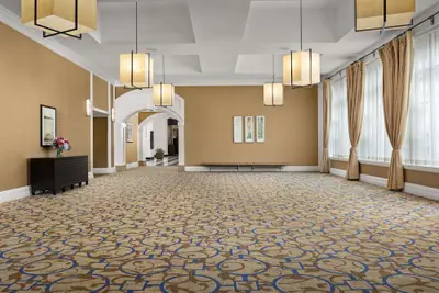 Photo 5 - DoubleTree by Hilton Chicago O'Hare Airport - Rosemont
