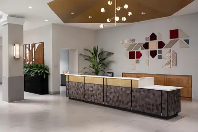 Photo 4 - Embassy Suites Lincoln