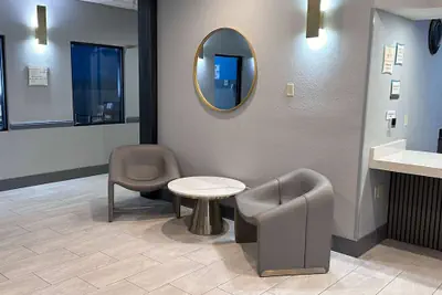 Photo 5 - La Quinta Inn & Suites by Wyndham South Bend