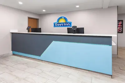 Photo 3 - Days Inn by Wyndham Eagle River