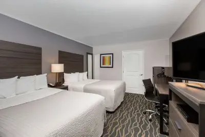 Photo 4 - Days Inn by Wyndham Ukiah
