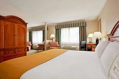 Photo 4 - Holiday Inn Express Pittsburgh North by IHG