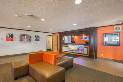 Photo 3 - Motel 6 Waterloo, IA - Crossroads Mall - Cedar Falls