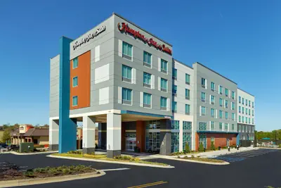 Photo 2 - Hampton Inn & Suites Fultondale Birmingham I 65, AL