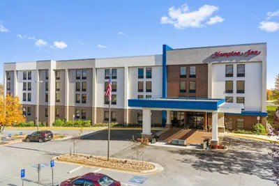 Photo 2 - Hampton Inn Winchester N/Conference Center, VA