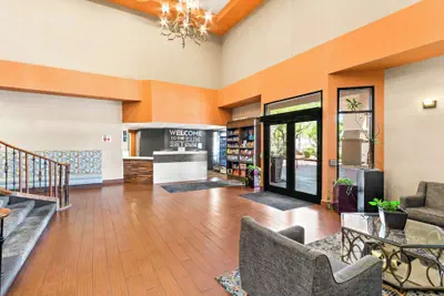 Photo 5 - Hampton Inn & Suites Phoenix-Goodyear