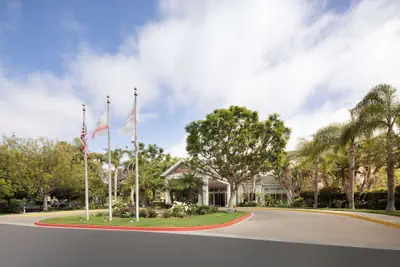 Photo 2 - Hilton Garden Inn LAX El Segundo