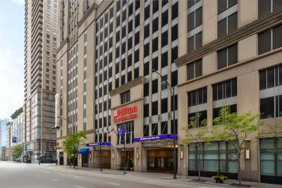 Photo 2 - Hilton Garden Inn Chicago Downtown/Magnificent Mile