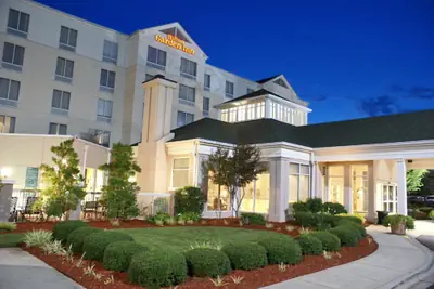 Photo 2 - Hilton Garden Inn Charlotte North