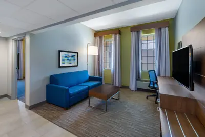 Photo 5 - Holiday Inn Express State College at Williamsburg Square by IHG