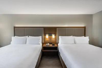 Photo 4 - Holiday Inn Express State College at Williamsburg Square by IHG