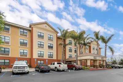 Photo 2 - Extended Stay America Premier Suites - Union City - Dyer St.