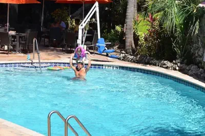 Photo 2 - Sea Club Resort