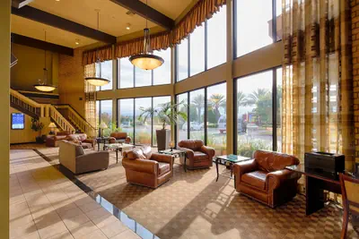 Photo 4 - Red Lion Hotel Redding