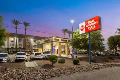 Photo 2 - Best Western Plus Yuma Foothills Inn & Suites