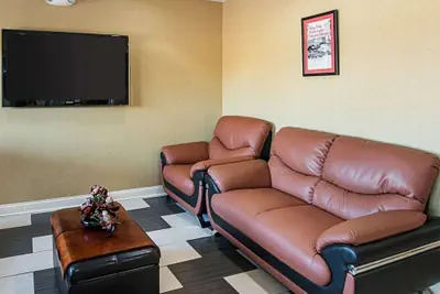 Photo 3 - Econo Lodge Inn & Suites Natchitoches