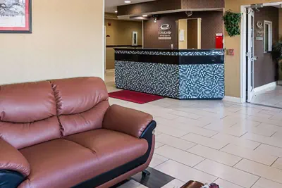 Photo 5 - Econo Lodge Inn & Suites Natchitoches