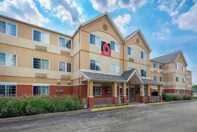 Photo 2 - Studio 6 Corporate Extended Stay Philadelphia Malvern Swedesford Rd. PA