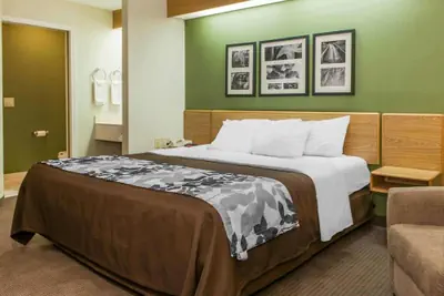 Photo 2 - Sleep Inn Elkhart North