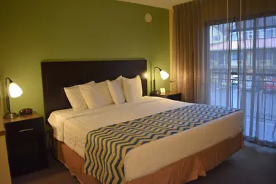 Photo 4 - SureStay Hotel by Best Western Portland City Center