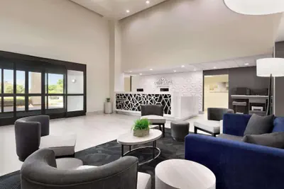 Photo 4 - Wingate by Wyndham - Montgomery