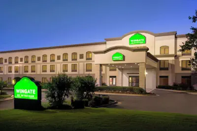 Photo 2 - Wingate by Wyndham - Montgomery