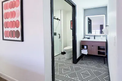 Photo 4 - Baymont by Wyndham Auburn Hills South