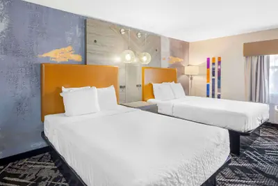 Photo 2 - Best Western Chambersburg