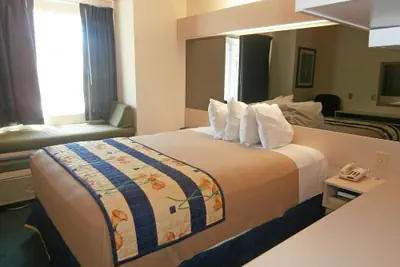 Photo 4 - Americas Best Value Inn & Suites McDonough