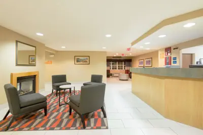 Photo 5 - Microtel Inn & Suites by Wyndham Pueblo