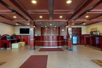 Photo 3 - Best Western Plus Poconos Hotel