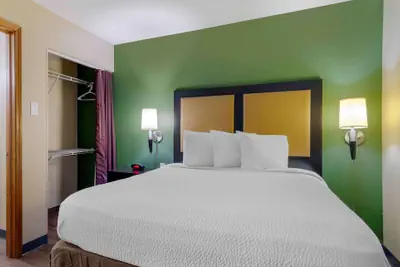 Photo 5 - Extended Stay America Select Suites Atlanta Perimeter Peacht