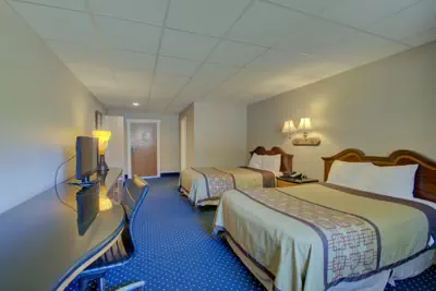 Photo 4 - Village Inn Annapolis MD