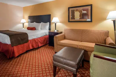 Photo 3 - Best Western Plus Parkway Hotel