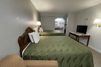Photo 4 - FairBridge Inn & Suites McDonough