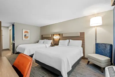 Photo 5 - Holiday Inn Express & Suites Ogden by IHG