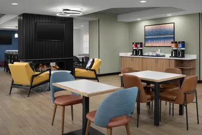 Photo 4 - Hampton Inn Butte