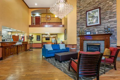 Photo 4 - Best Western Plus Georgetown Corporate Center Hotel