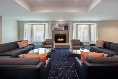 Photo 3 - Courtyard by Marriott Cincinnati Airport