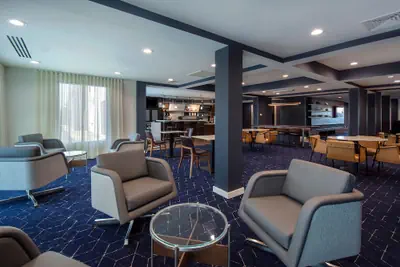 Photo 5 - Courtyard by Marriott Cincinnati Airport